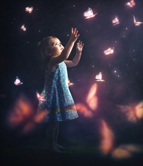 Litter girl chasing butterflies © Kevin Carden