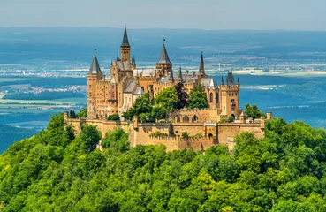 Photo sur Plexiglas Lieux européens Château de Hohenzollern dans les Alpes souabes - Bade-Wurtemberg, Allemagne