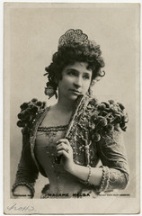 Nellie Melba. Date: 1904