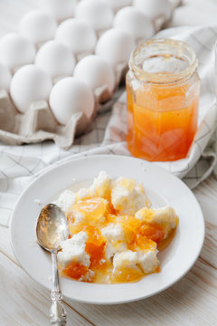 eggs and cottage cheese