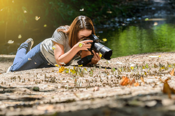 women photographers take photos Butterfly