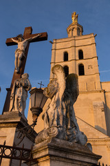 Fototapeta na wymiar Statues outside the Pope`s Palace, Avignon