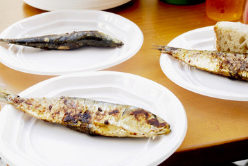 Roasted sardines