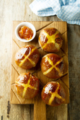 Chocolate hot cross buns
