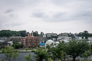 Fototapeta na wymiar 曇り空と東京郊外の風景２