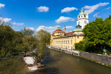 An dem Fluss Isar, München, Deutschland