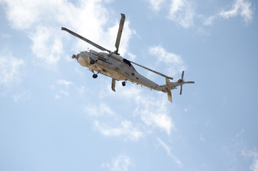 Helicopter bell uh 1