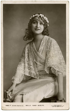 Gaby Deslys 1913. Date: 1913