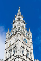 Fototapeta na wymiar Turm in München, Deutschland