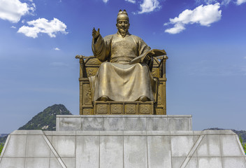 Obraz premium Sejong statue at Gwanghwamun Seoul,South Korea.