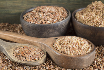 Flax seed and powder - Linum usitatissimum