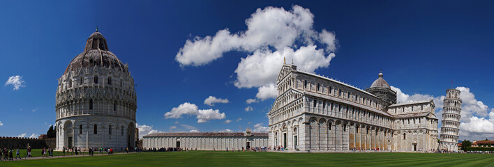 Pisa - Piazza dei Miracoli [Platz der Wunder]