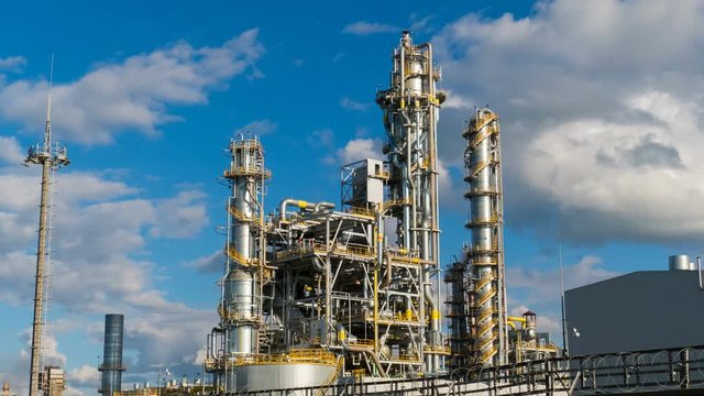 Units for nitric acid production on fertilizer plant. Timelapse