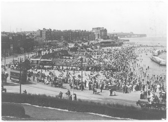 Crowded beach in Margate  Kent. Date: 1909