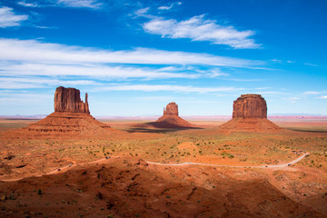 Fototapeta na wymiar Monument Valley on the border between Utah and Arizona, United States