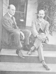 Wright Bros (1910 Photo). Date: 1910