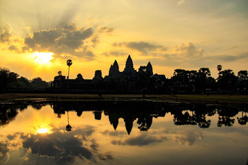 Fototapeta na wymiar Sunrise at Angkor Wat, Cambodia