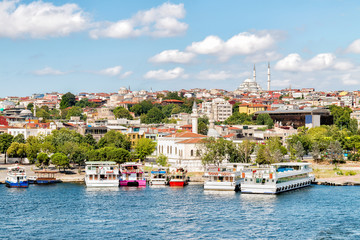 Fototapeta na wymiar Istanbul and the Golden Horn - Turkey