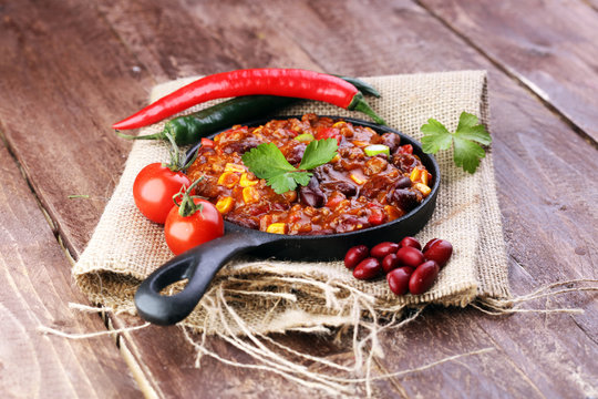Hot chili con carne - mexican food tasty and spicy