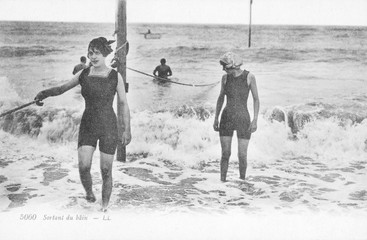 After a Swim. Date: circa 1910