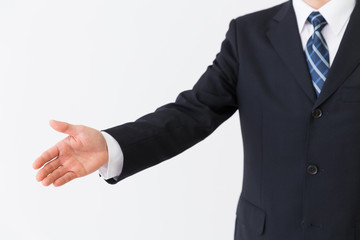 男性　握手　ビジネス　手元