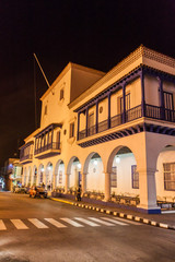 Obraz premium SANTIAGO DE CUBA, CUBA - JAN 31, 2016: Ayuntamiento (Town Hall) in Santiago de Cuba, Cuba