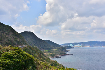 遠くから見た生月大橋(2017年3月)