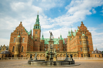 Naklejka premium Frederiksborg Castle, Hillerod, Denmark