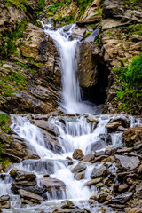 Fototapeta na wymiar small waterfall