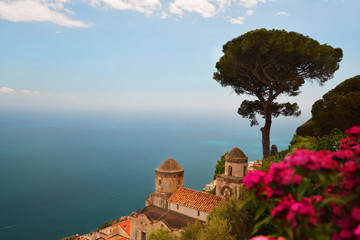 Fototapeta na wymiar Ravelo resort city at Amalfi coast in Southern Italy