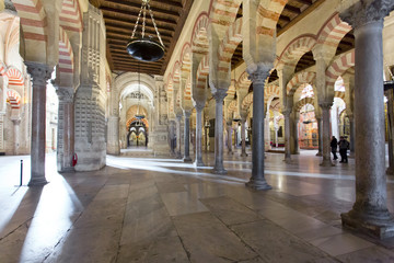 Fototapeta premium Inside the Grand Mosque Mezquita cathedral of Cordoba, Andalusia