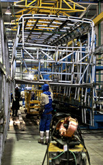 INDUSTRIA