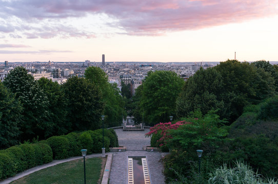 Parc de Belleville au coucher du soleil, Paris