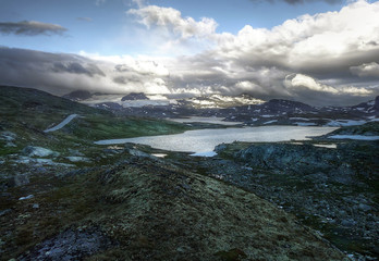 Gebirge in Norwegen HDR