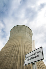 Videoüberwachung Schild Kernkraftwerk Grundremmingen in Bayern - Variante 2