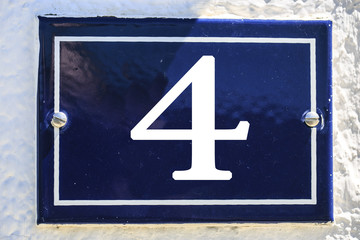 Number of house in blue color