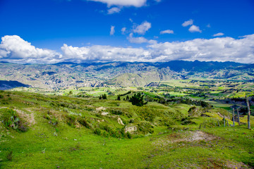 Naklejka premium Beautiful landscape of the mountains near of Quilotoa volcano. Quilotoa is the western volcano in Andes range and is located in andean region of Ecuador