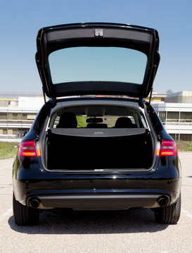 car with an open trunk