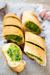 Garlic bread with parsley butter 