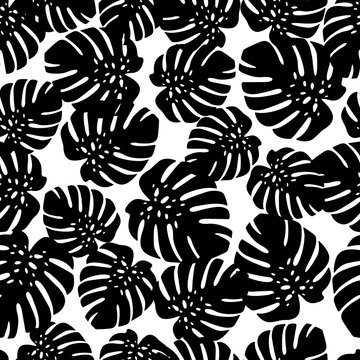 Monstera leaf seamless pattern background
