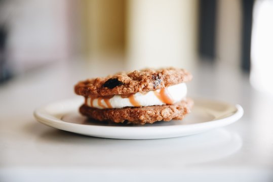 Oatmeal Cookie Sandwich
