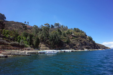 Fototapeta na wymiar The Yumani community on the Isla Del Sol on Lake Titicaca