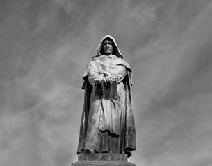  Giordano Bruno statue at the Campo Dei Fiori square in Rome, Italy