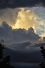 Fototapeta na wymiar cloud formations in orlando