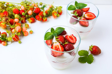 Ripe strawberry layered dessert