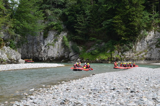 Wildwasser Rafting Kössen Tirol