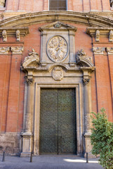 Door of the Santo Tomas church in Valencia