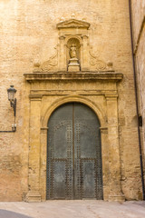 Fototapeta na wymiar Door of the San Juan de la Cruz church in Valencia