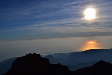 sunrise from the top of the rinjani