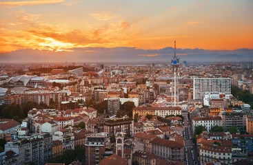 Deurstickers De skyline van de stad van Milaan © rabbit75_fot